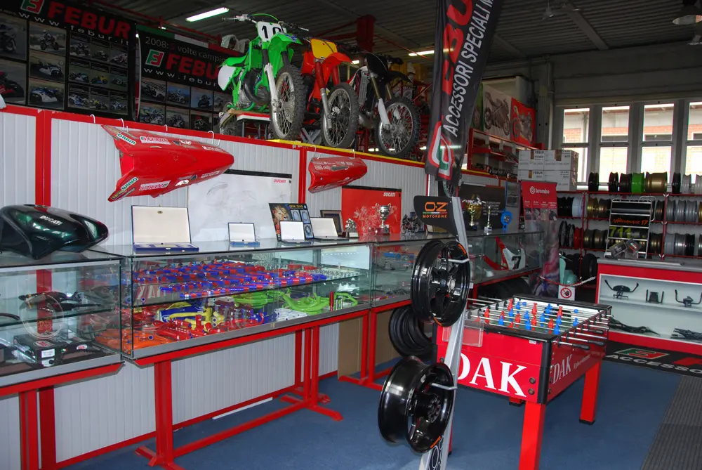 Officina Febur - Reparto saldatura radiatori in alluminio
